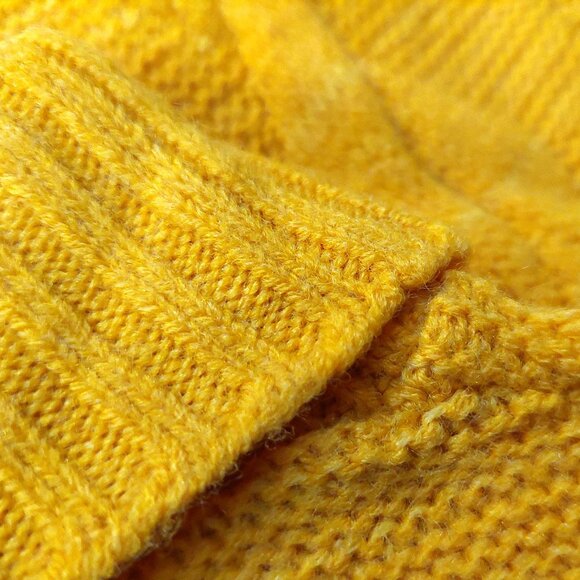 Pure Retro Vintage 1940s-1950s Mustard Yellow Cable Knit Turtleneck Sweater - Picture 12 of 12
